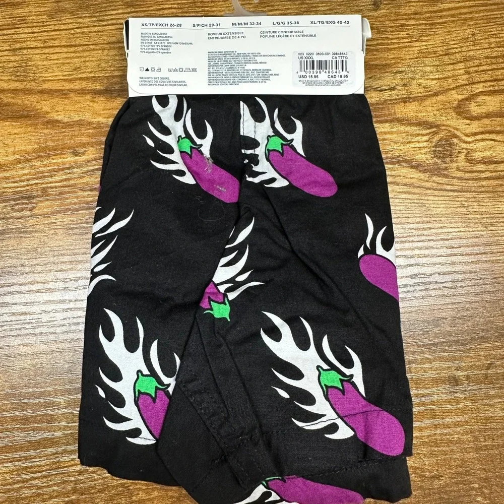 American Eagle Mens XXXL Black Eggplant Flame Print 4 Inch Stretch Boxers NWT